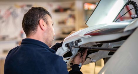 How to Install a Roof Rack on a Vehicle with a Sunroof