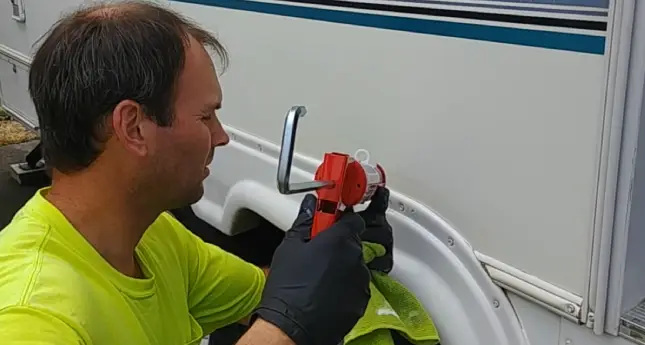 How to Clean RV Caulking | 3 DIY Easy Methods