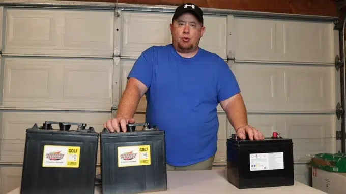 12v vs 6v RV Battery: 6 Differences [Primary]