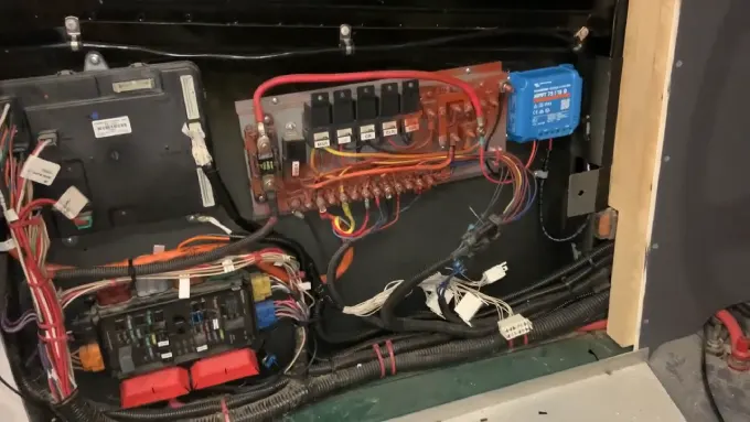 Does RV Chassis Battery Charge When Plugged In