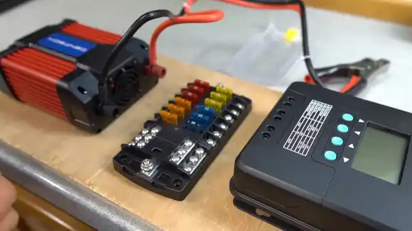 Factors on How Long Will a 200 Watt Solar Panel Take to Charge an RV Battery