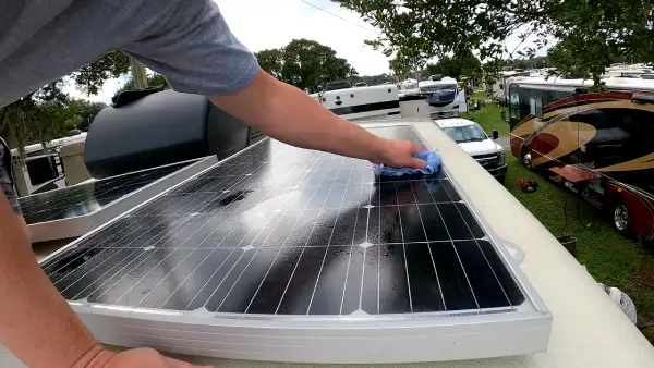 How to Clean Solar Panels on RV Roof Cleaning Procedure