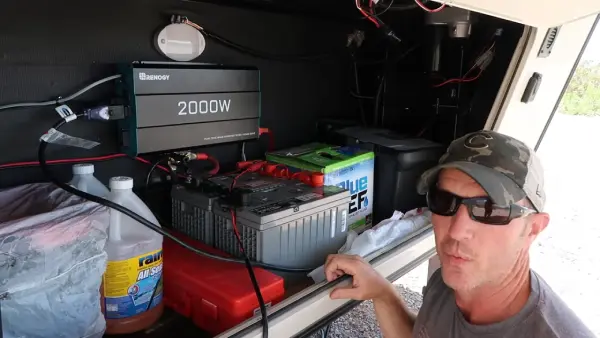 How to Maximize the Efficiency of RV Outlets Powered by Batteries