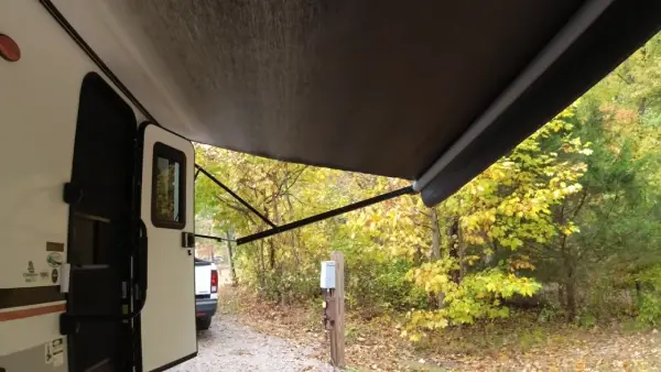 Is It Okay to Use An Rv Awning During Light Rain