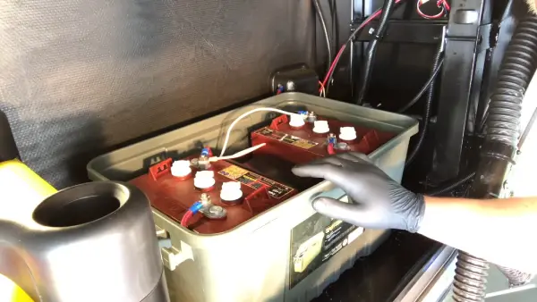 Maintain Your RV Battery Properly To Extend Its Life and Performance