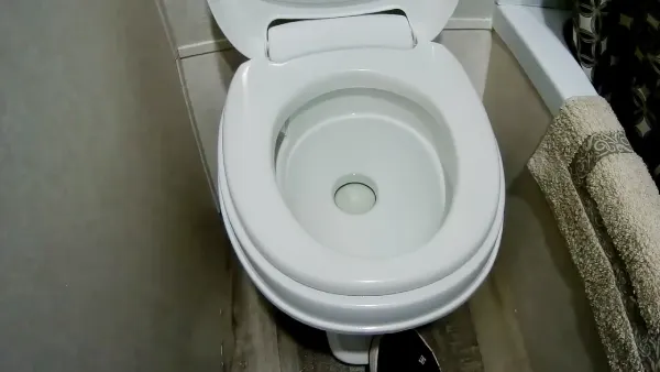 Methods of Rotating an RV Toilet