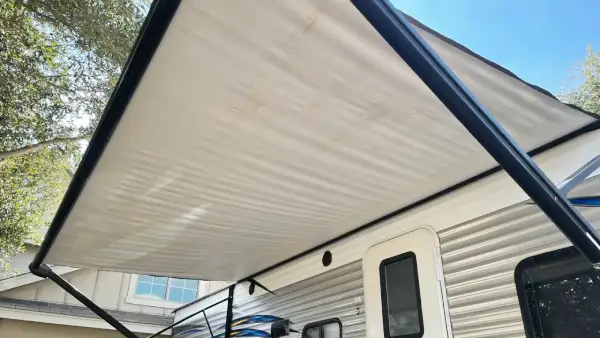 Pros and Cons of Pressure Washing Your RV Awning