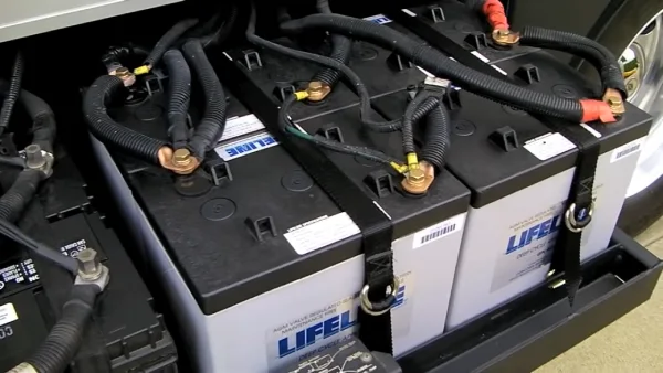 What Effect Does It Have on The Smell of Rotten Eggs Coming from RV Batteries