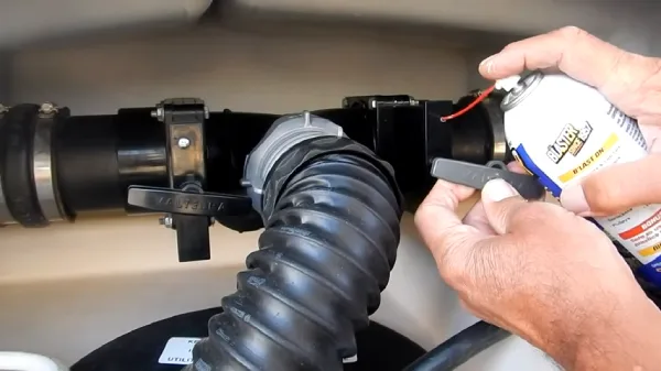 Guides on How to Lubricate RV Holding Tank Valves and Cables