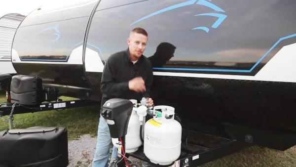 How to Maintain a Propane System in Your RV Safely and Efficiently