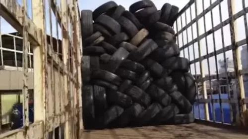Stack Tires in a Trailer for Transportation