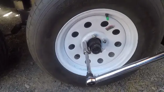 What Happens if a Trailer Tire Isn’t Balanced Correctly