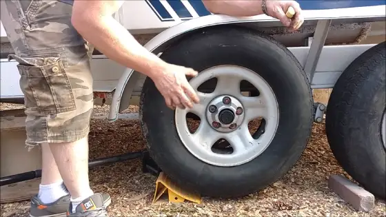 What is the life expectancy of a trailer tire