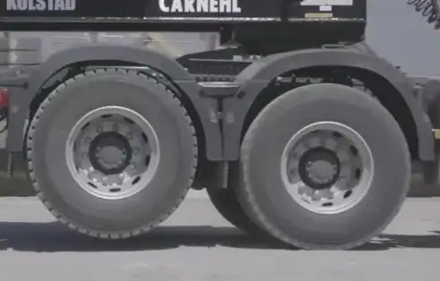 What are the two types of trailer tires