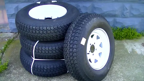 What happens if you put the wrong size tire on a rim
