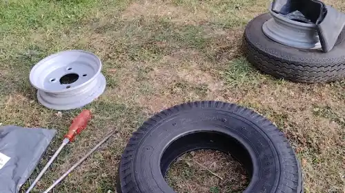 Why Is Installing a Tube in a Tubeless Trailer Tire Not Recommended