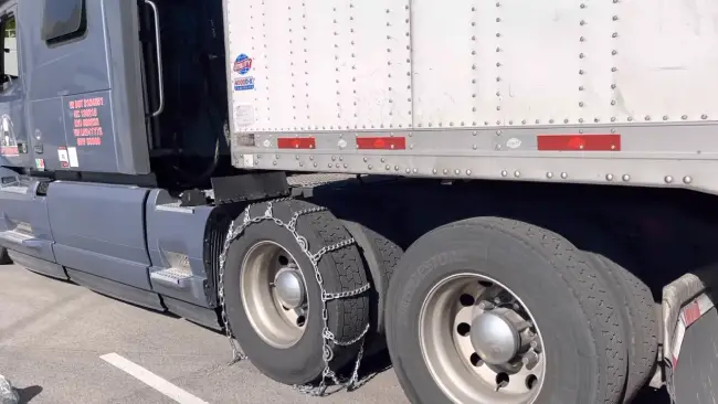 do you put chains on trailer tires